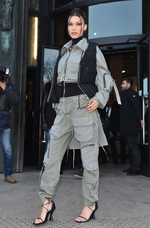 Bella Hadid arrives at the Palais De Tokyo for Mens Fashion week 2020Pictured: Bella HadidRef: SPL51
