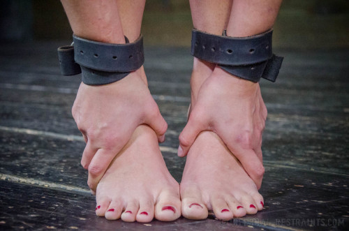 Penny Barber Feet 5168294