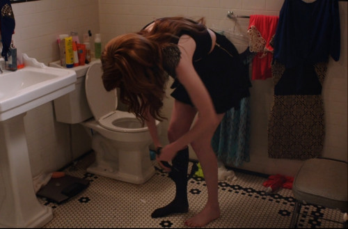 Karen Gillan Feet 1605332