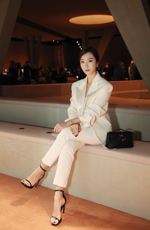 Jessica Jung Feet 5072736